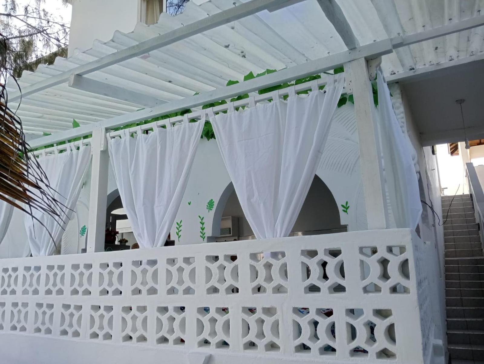 Nyumba Tulivu Apartment Ватаму Екстериор снимка